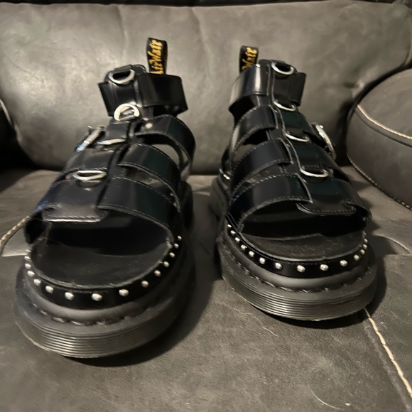 NEW Dr Martens Mackaye Hardware Leather Strap Sandals Black - Picture 11 of 12
